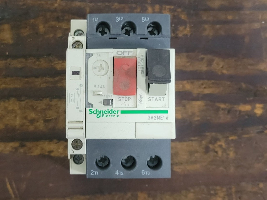SCHNEIDER ELECTRIC 9-14 Amp, 3 Pole, 690 Volts Circuit Breaker GV2ME16 w/ Auxiliary Contact