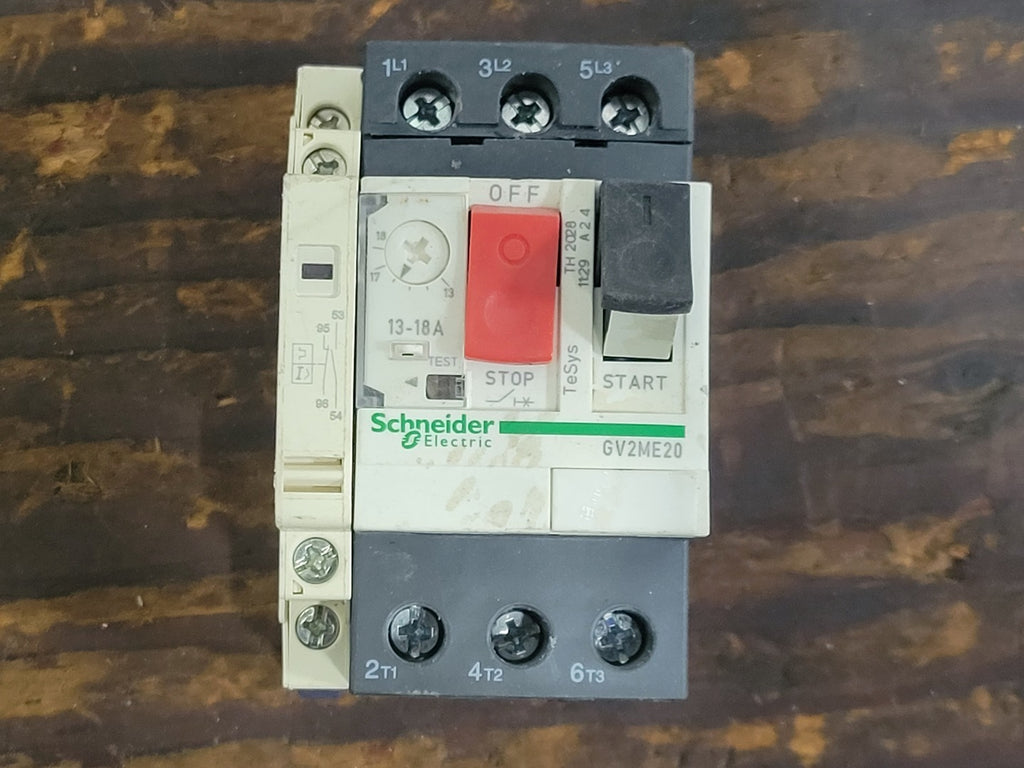 TELEMECANIQUE 13-18 A, 3 Pole, 690 V Circuit Breaker GV2ME20 w/ Auxiliary Contact
