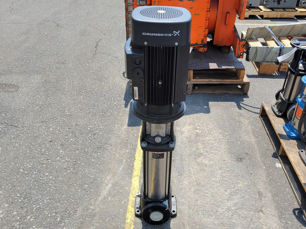 GRUNDFOS 5 hp Vertical Multistage Centrifugal Pump CR3-19 
