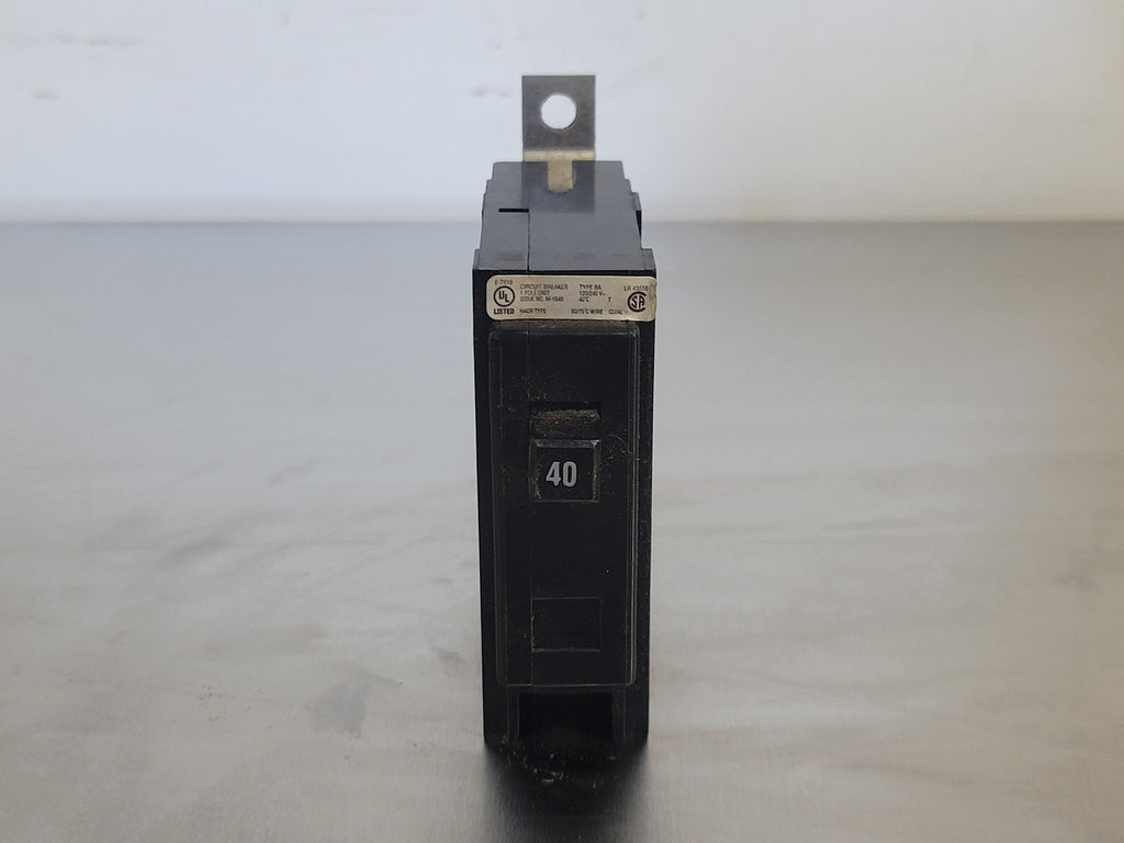 CUTLER-HAMMER 40 Amp, 1 Pole, 120/240 volts Circuit Breaker BA140