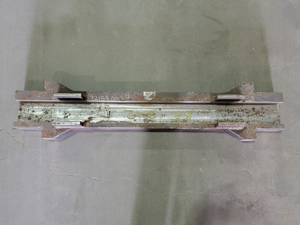 Metso C110 Jaw Crusher Hammer Screw Nut Self Locking Wedge