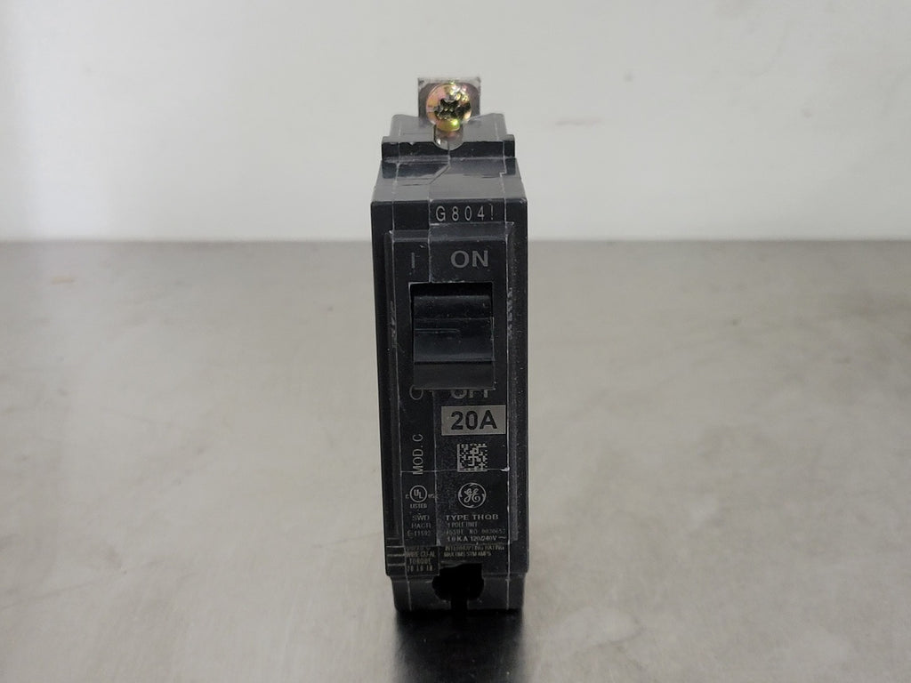 GENERAL ELECTRIC 20 Amp, 1 Pole, 120/240 volts Circuit Breaker THQB120
