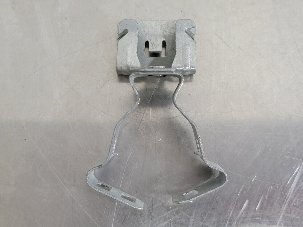 GARVIN 1/2" To 3/4" Conduit Hanger w/ 1/8" To 1/4" Thick Flange Mount BC18KC1234SM 