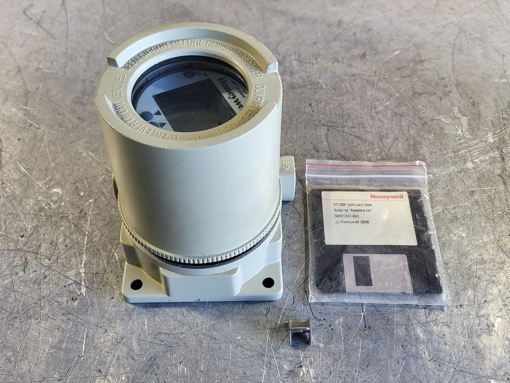 HONEYWELL Scrap - STT3000 Temperature Transmitter STT35F-0-EPFM-0000-00000EF-3DC-00002J