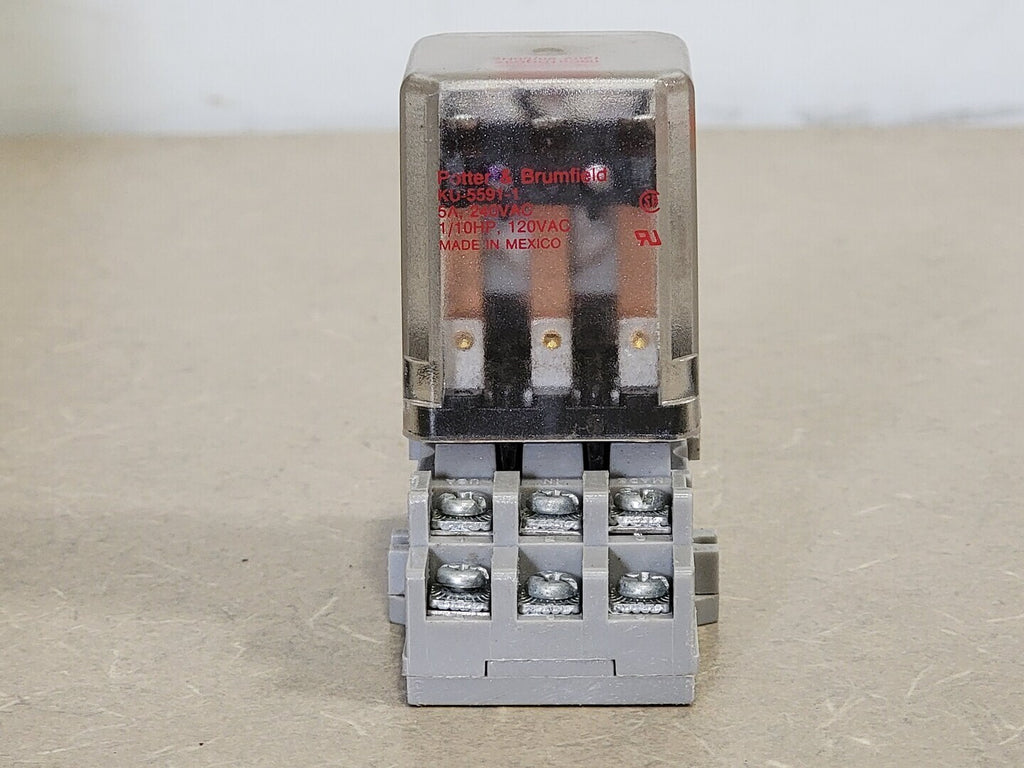 POTTER & BRUMFIELD 5 Amp, 120 VDC, 8-Pins Power Relay KU-5591-1 w/ Relay Socket 27E893
