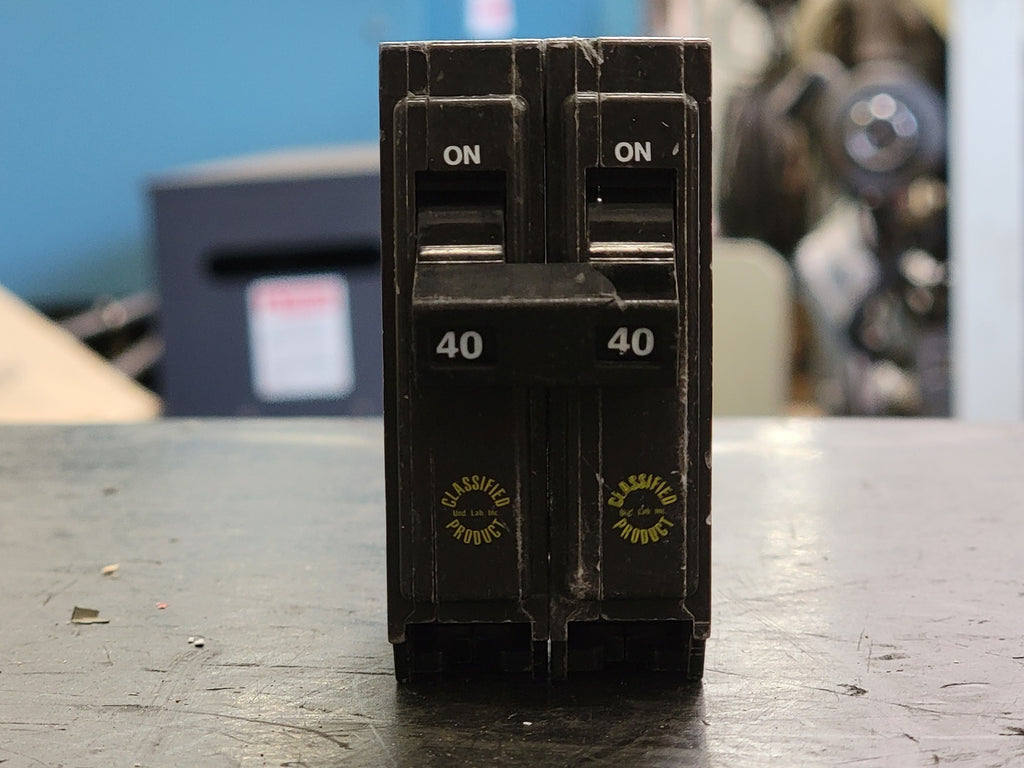CUTLER-HAMMER 40 Amp, 2 Pole, 120/240 volts Circuit Breaker CHQ240