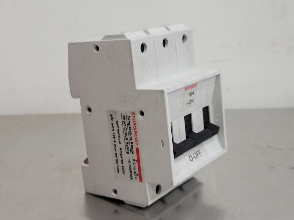 ENTRELEC 15 Amp, 3 Pole, 600 volts Circuit Breaker GMT 15U