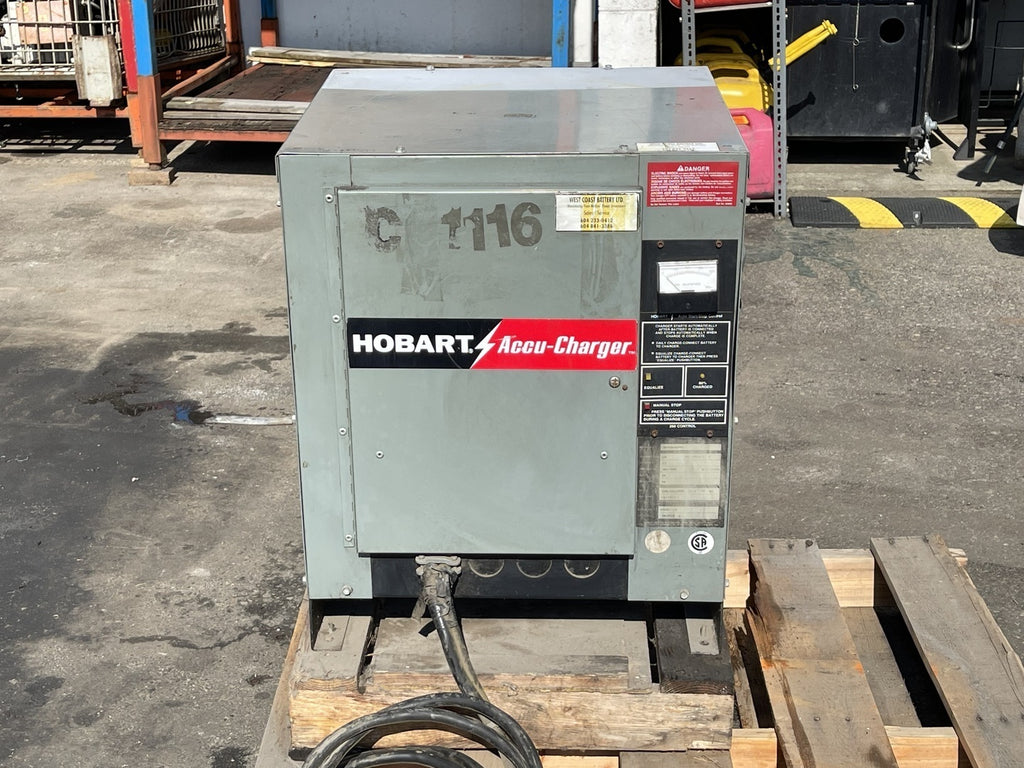 HOBART 24 Volt, 94 Amp, 381/450 AH Forklift Battery Charger 450B1-12 