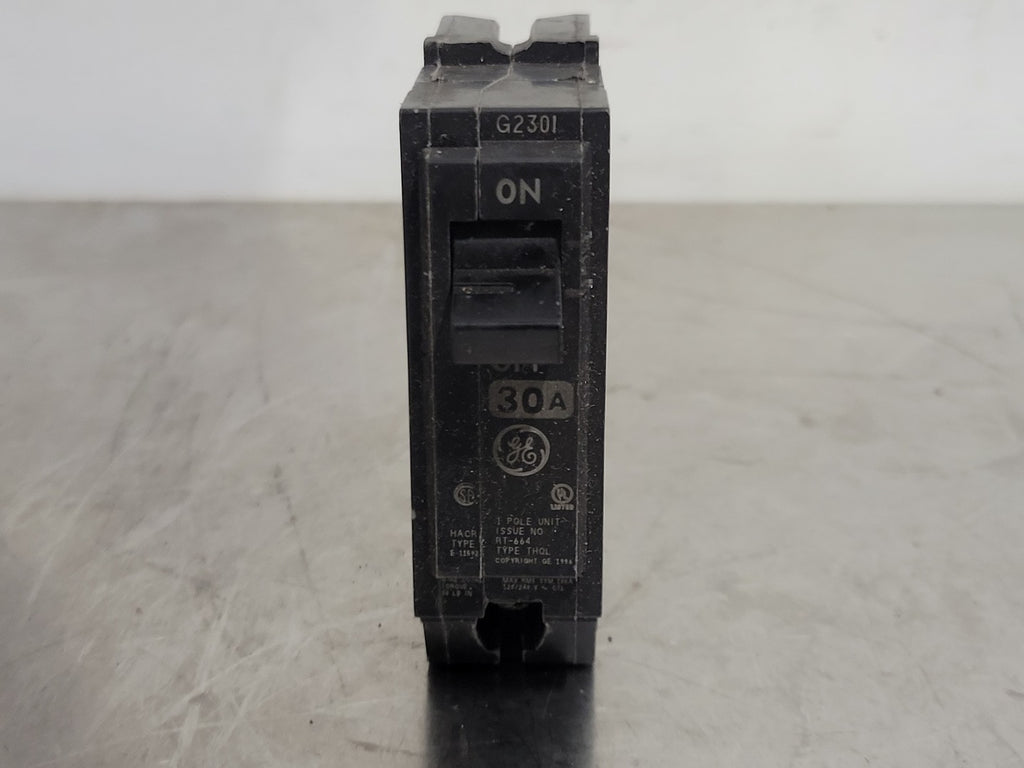 GENERAL ELECTRIC 30 Amp, 1 Pole, 120/240 volts Circuit Breaker THQL130