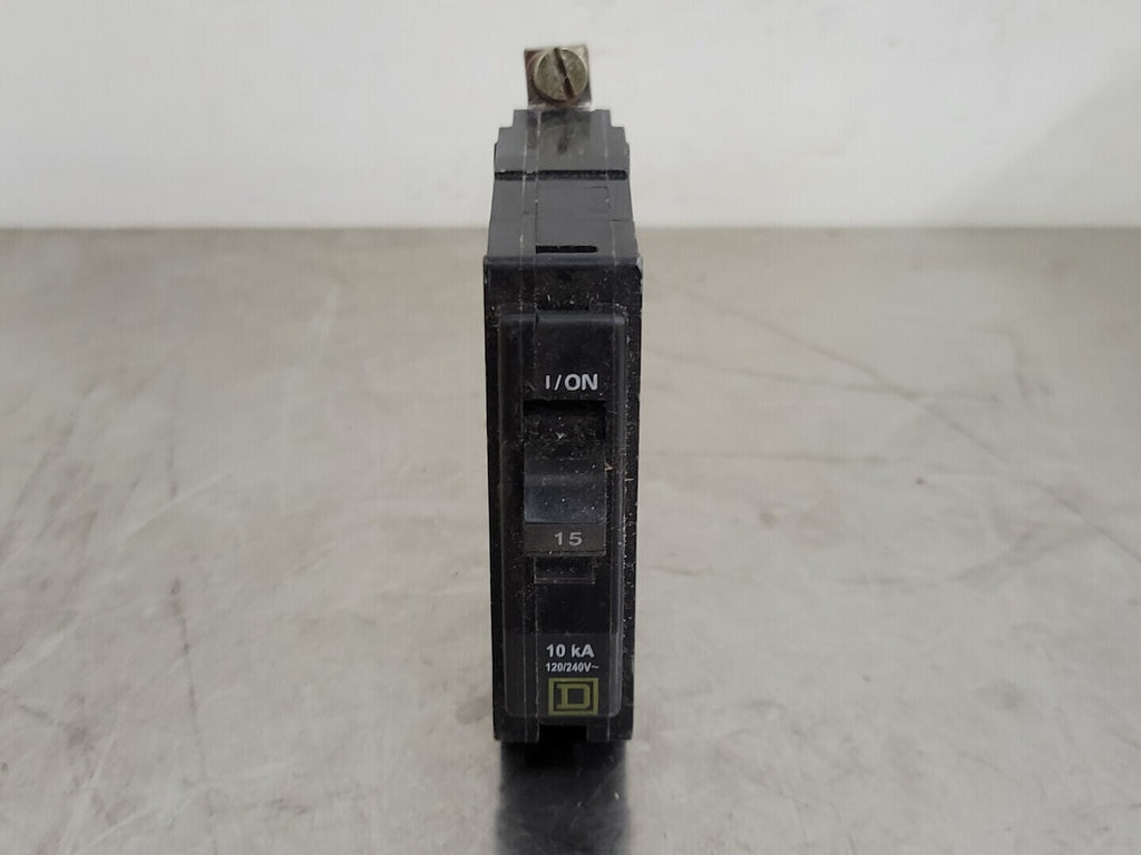 SQUARE D 15 Amp, 1 Pole, 120/240 volts Circuit Breaker QOB115
