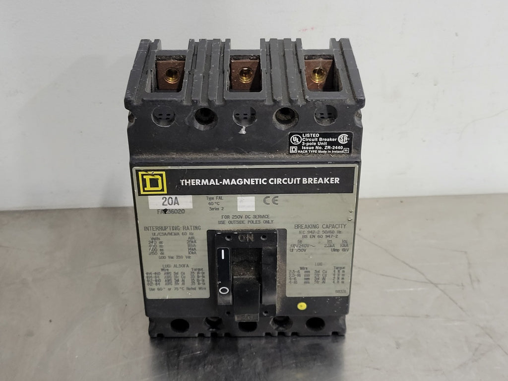 SQUARE D 20 Amp, 3 Pole, 600 volts Circuit Breaker FA36020