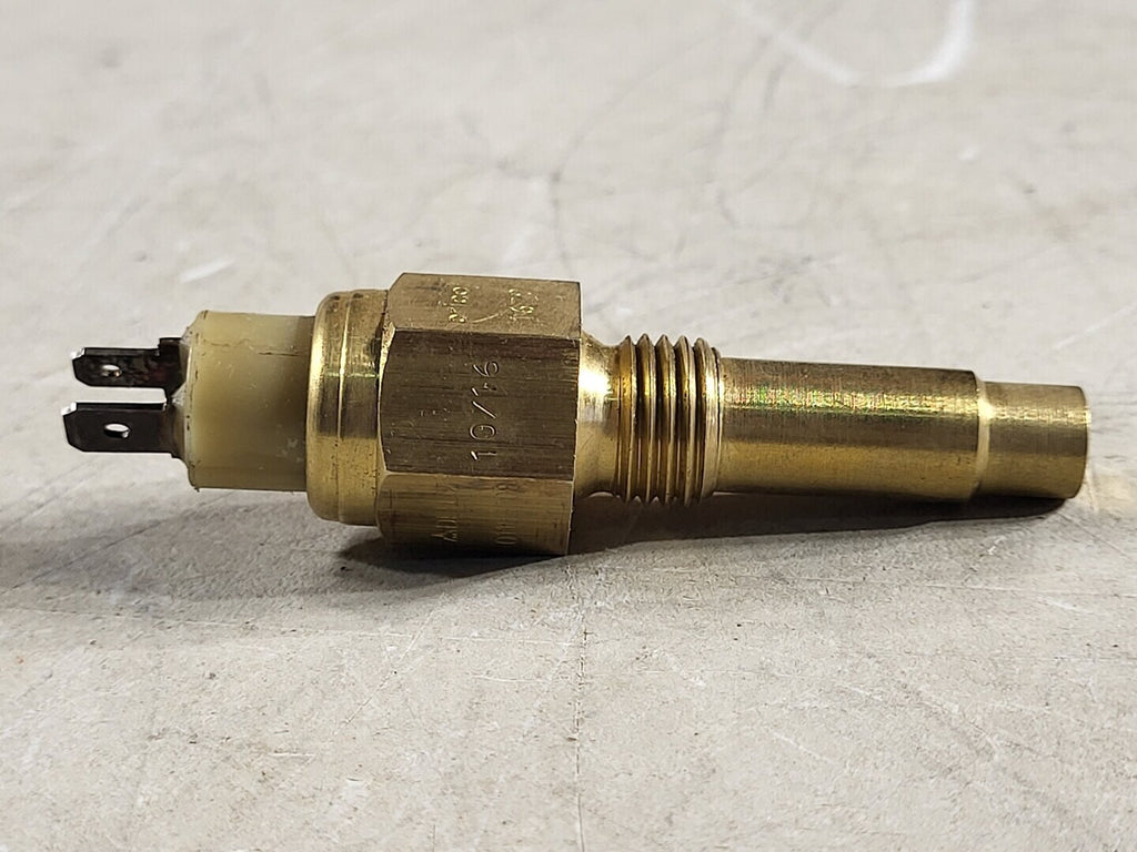 DEUTZ 6-24V 3W Temperature Transmitter Sensor, 01182708
