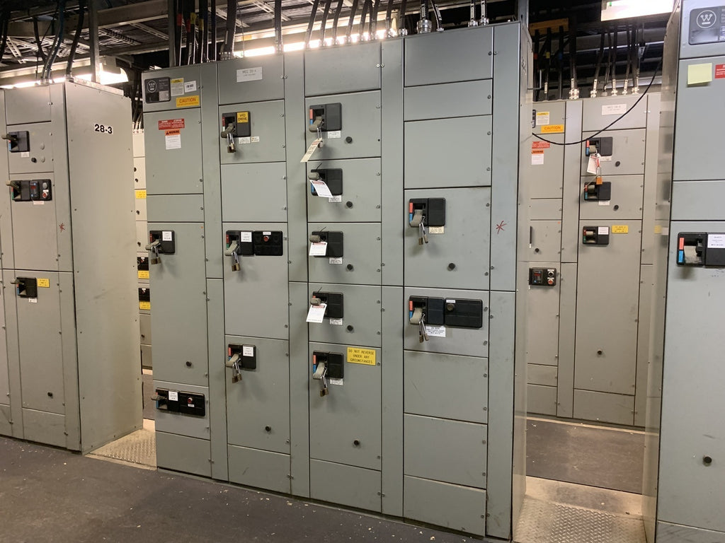 WESTINGHOUSE Five Star Double-Sided Motor Control Center (MCC), 600V Max., 1000A, 23 Buckets