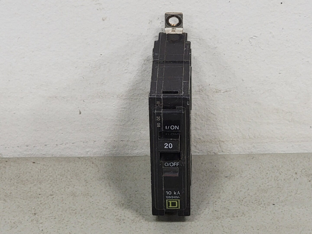 SQUARE D 20 Amp, 1 Pole, 120/240 volts Circuit Breaker QOB120