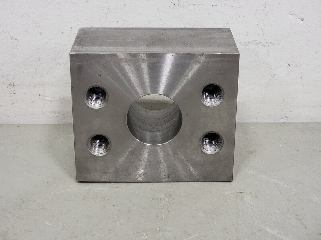 Scrap - Block Flange M-CBX-24-24 (Box of 2)