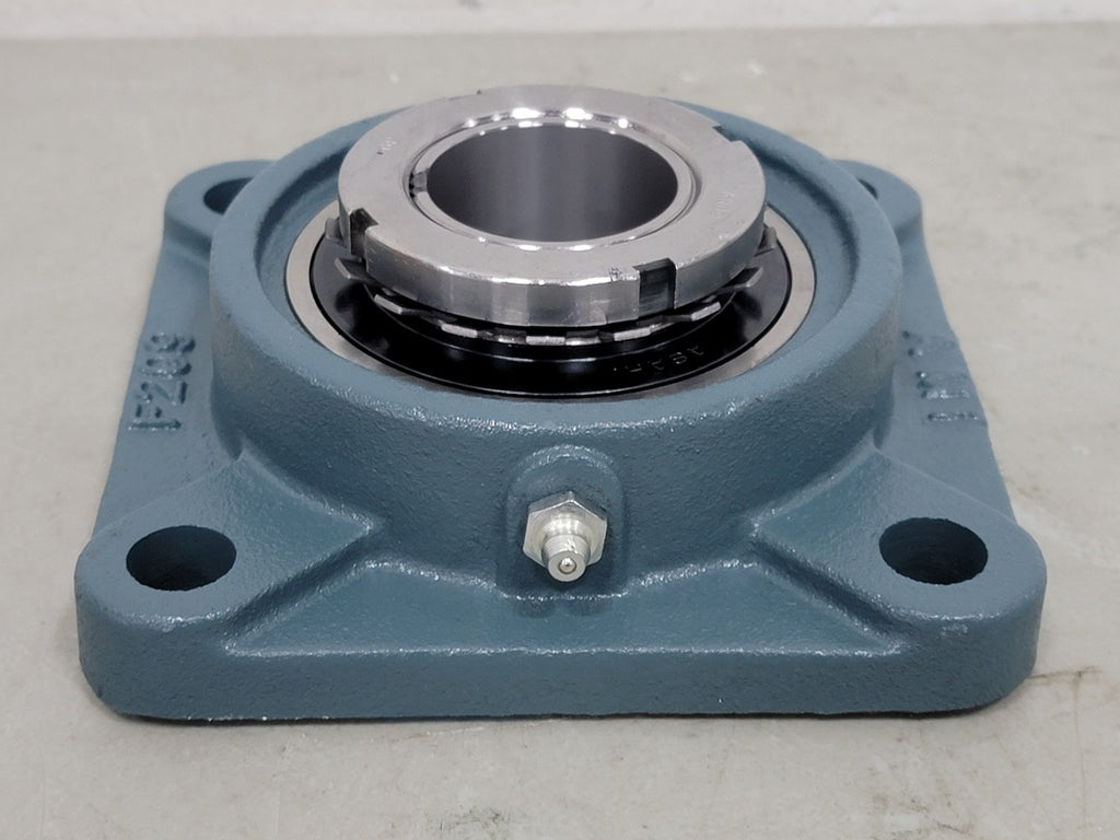 AMI BEARING Adapter Sleeve Locking 1-1/2" Bore, UKF209+HE2309