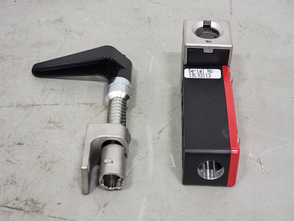 FORTRESS INTERLOCKS ProAm Handle Actuator Safety Switch MA2M6ST401