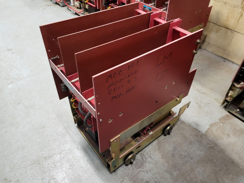 SIEMENS 360 Amp, 3 Pole, 5.0 kV, NEMA H3 AC Vacuum Contactor Type 88H3