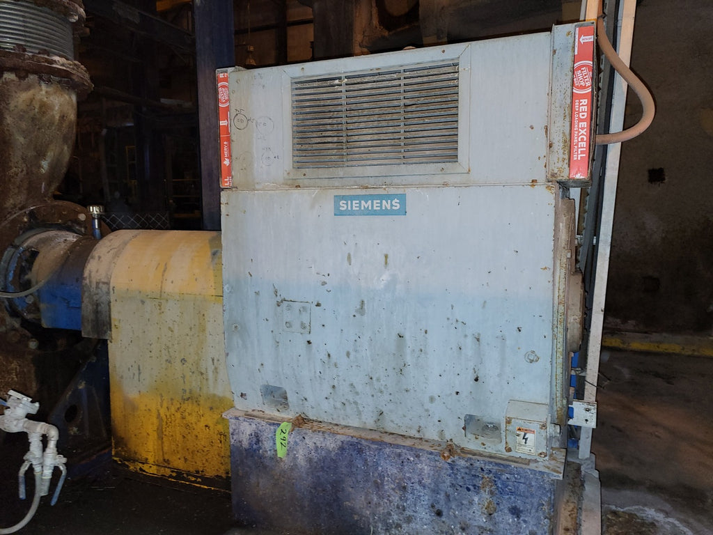 SIEMENS 300 hp, 4000 volts, 705 rpm, 588US Induction Motor Type RGS