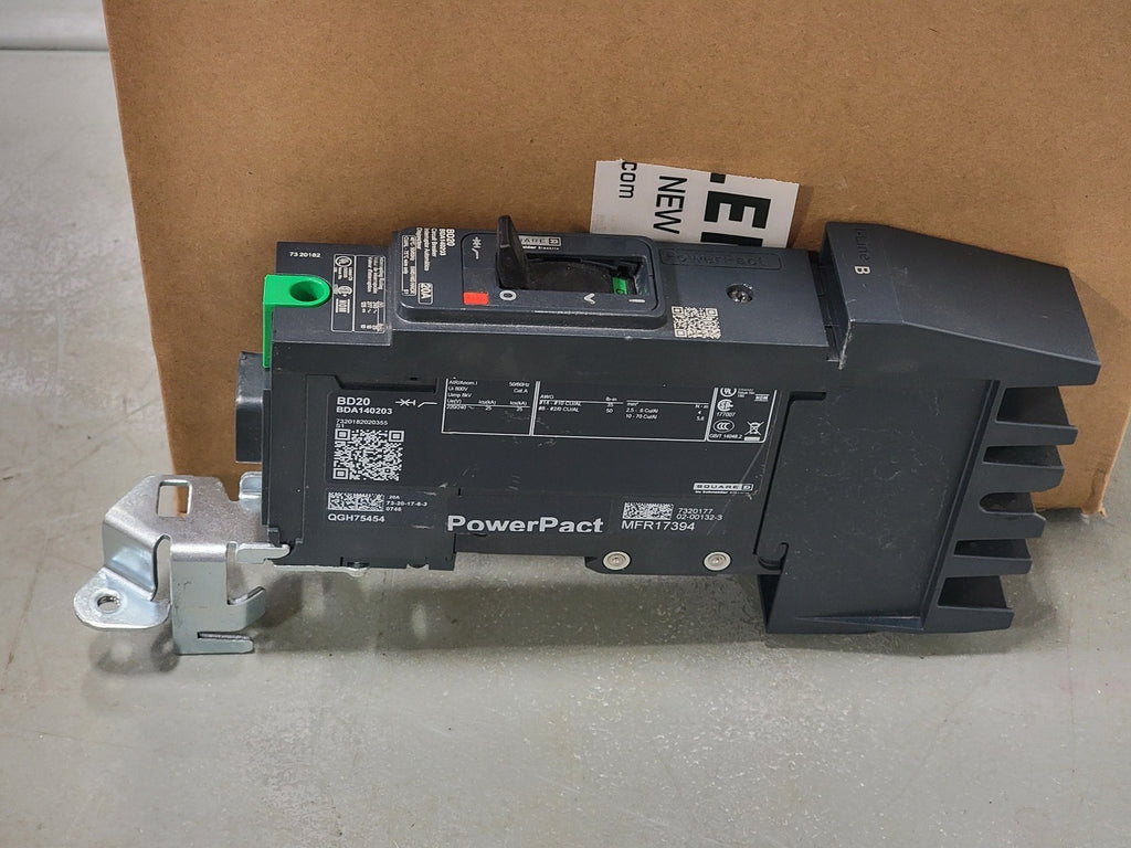 SQUARE D 20 Amp, 1 Pole, 480/277 volts Circuit Breaker BDA140203