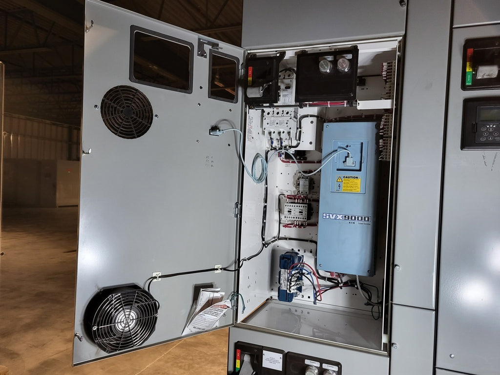 EATON 3 hp, 600 Volts, 3-Phase VFD SVX025A1-5A4N1 Bucket for Freedom 2100 MCC Frame