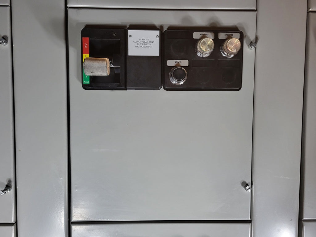 EATON 30 hp, 600V, 100A, 3-Ph FVNR Starter, Size 3 Bucket for Freedom 2100 MCC Frame