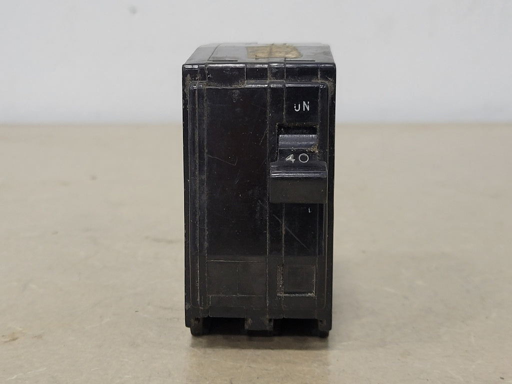 SQUARE D 40 Amp, 2 Pole, 120/240 volts Circuit Breaker QO240