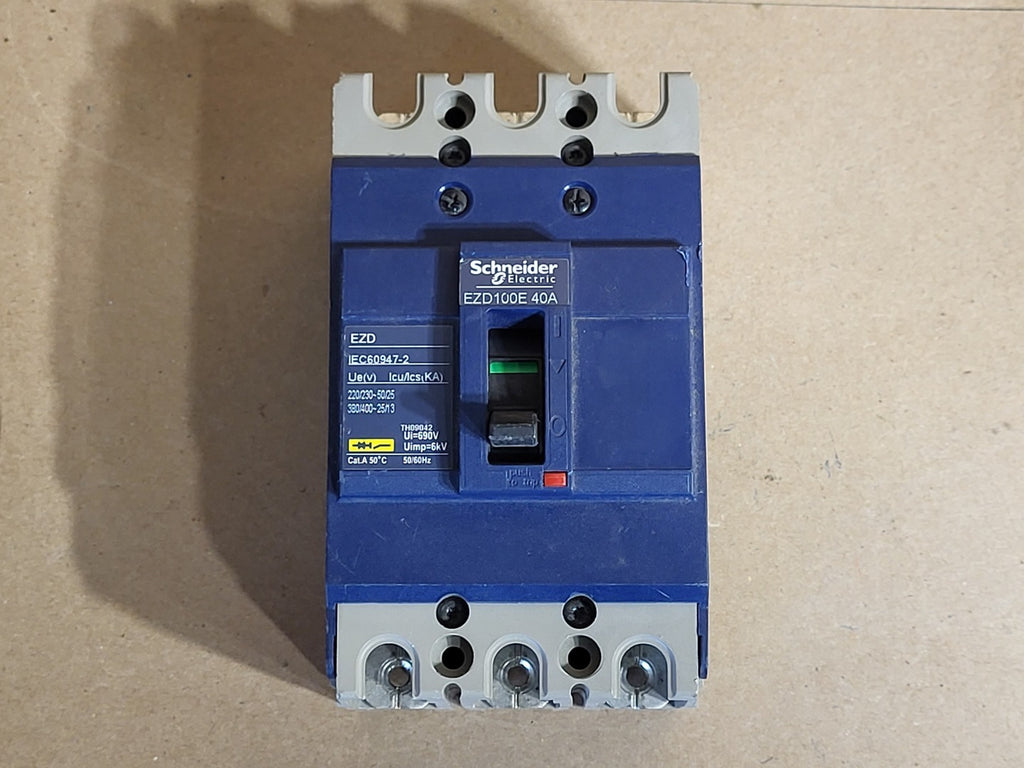 SCHNEIDER ELECTRIC 40 Amp, 3 Pole, 690 Volts Circuit Breaker EZD100E 40A