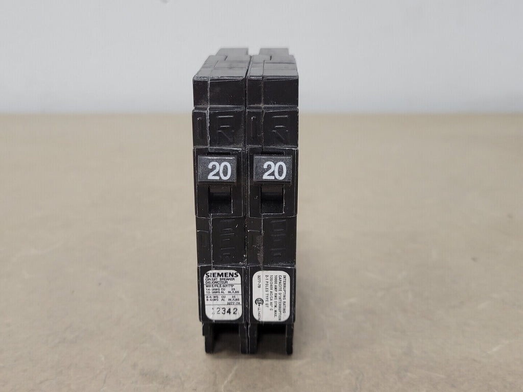 SIEMENS 20/20 Amp, Twin Pole, 120/240 Volts Circuit Breaker Q2020NC
