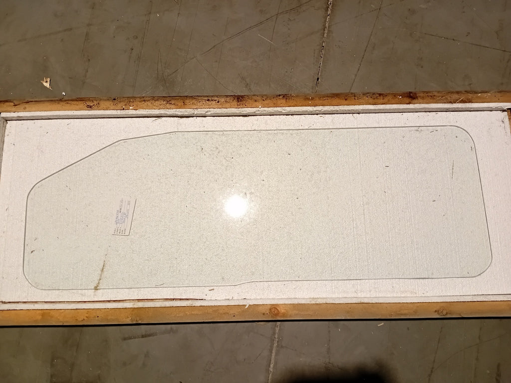 KOMATSU Windshield PC1800 Right Side No. 2