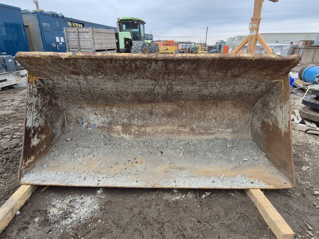 IMAC 106" Wheel Loader Bucket