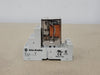 ALLEN-BRADLEY 15 Amp, 30 VDC, 8-Pins Relay 700-HB32A1 w/ Socket Base 700-HN153