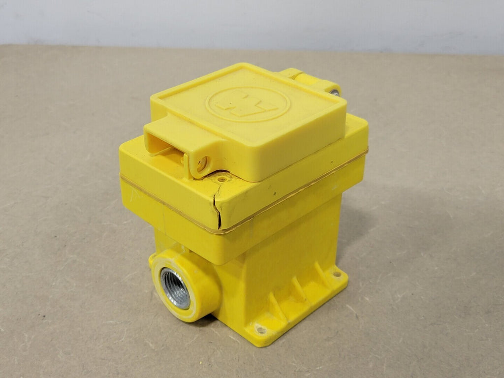 DANIEL WOODHEAD Outlet Box Receptacle 84U9, 50-1653