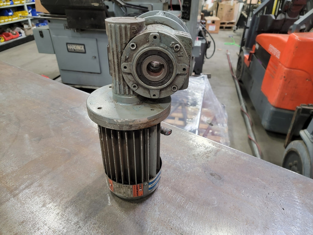 CIDEPA 45:1 Ratio Worm Drive Gear Reducer 013744 w/ 0.37 kW Electric Motor