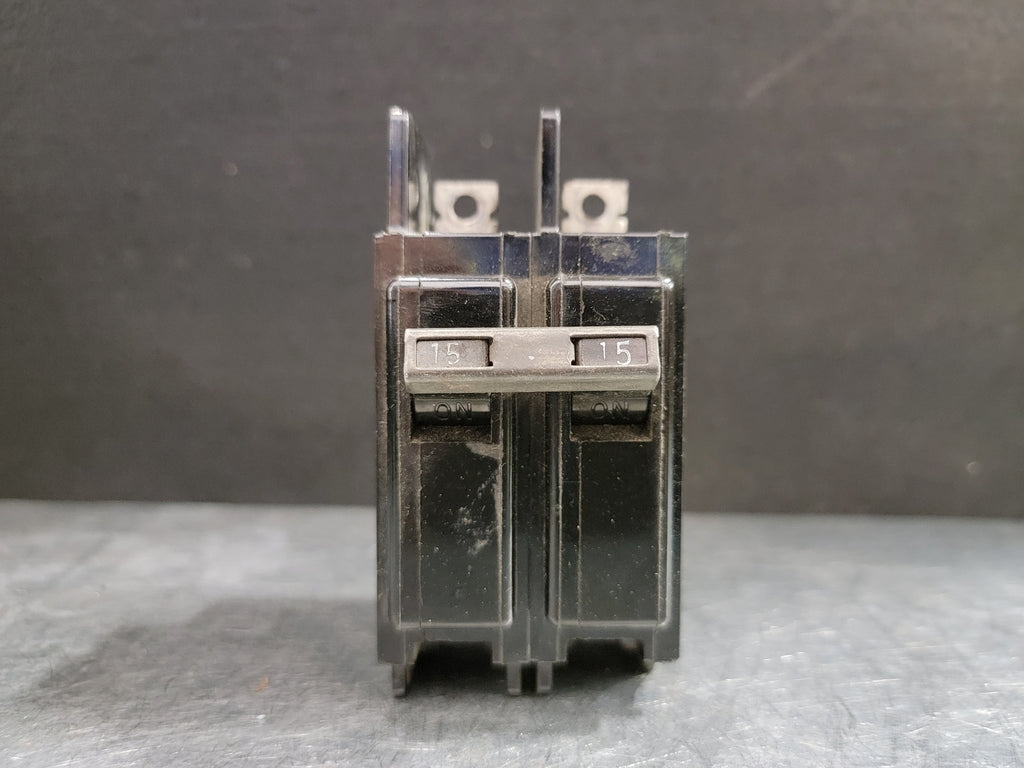 ITE 15 Amp, 2 Pole, 240 volts Circuit Breaker EQ-B215