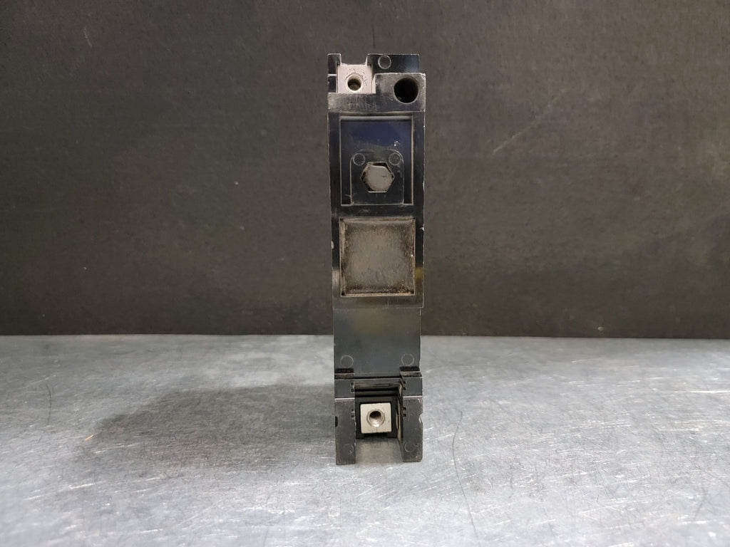 WESTINGHOUSE 20 Amp, 1 Pole, 120 Volts Circuit Breaker EA1020