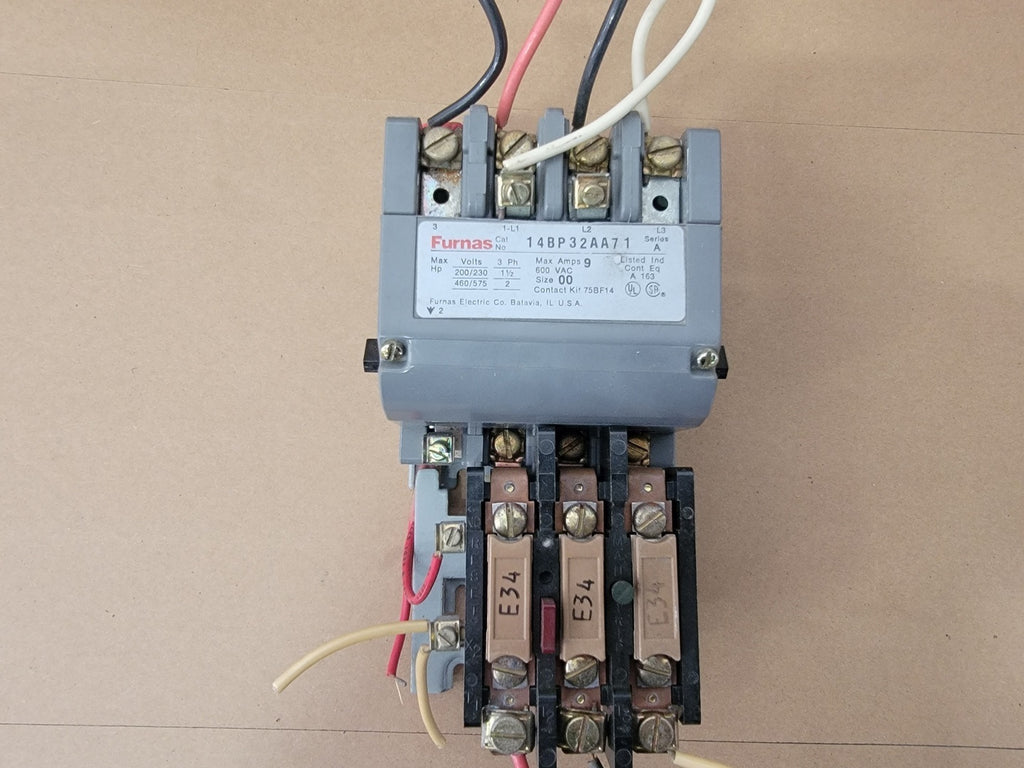 FURNAS 9A, Size 00, 3 Pole, 110/120 VAC Coil Motor Starter 14BP32AA71