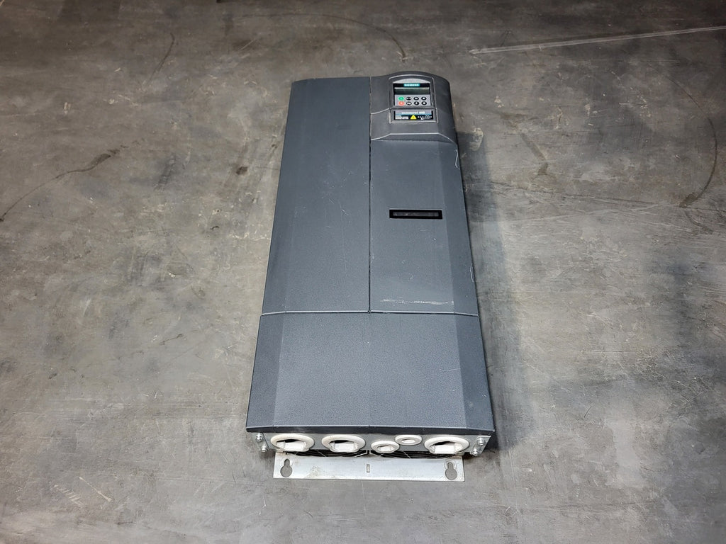 SIEMENS 5 hp, 380 Volts, 380/480 Volts MicroMaster 440 6SE6440-2UD33-7EB1