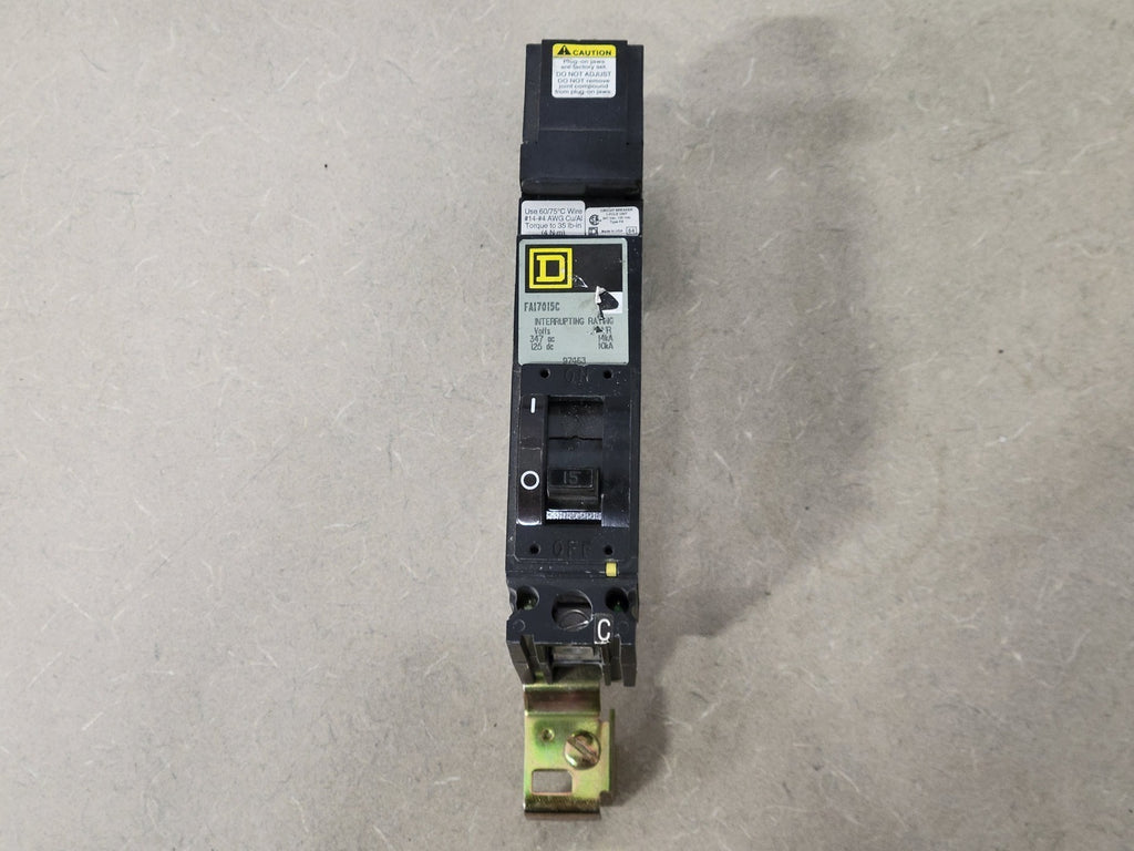SQUARE D 15 Amp, 1 Pole, 347 volts Circuit Breaker FAI17015C