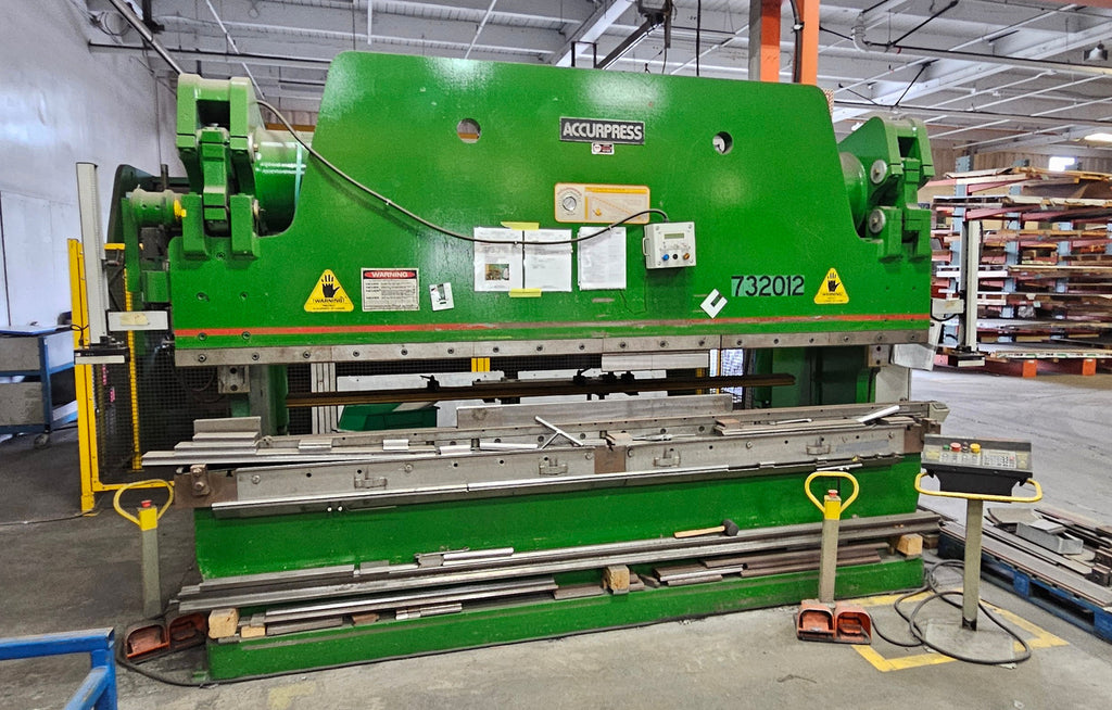 ACCURPRESS 12' x 320 ton Hydraulic Press Brake 732012 c/w Tooling