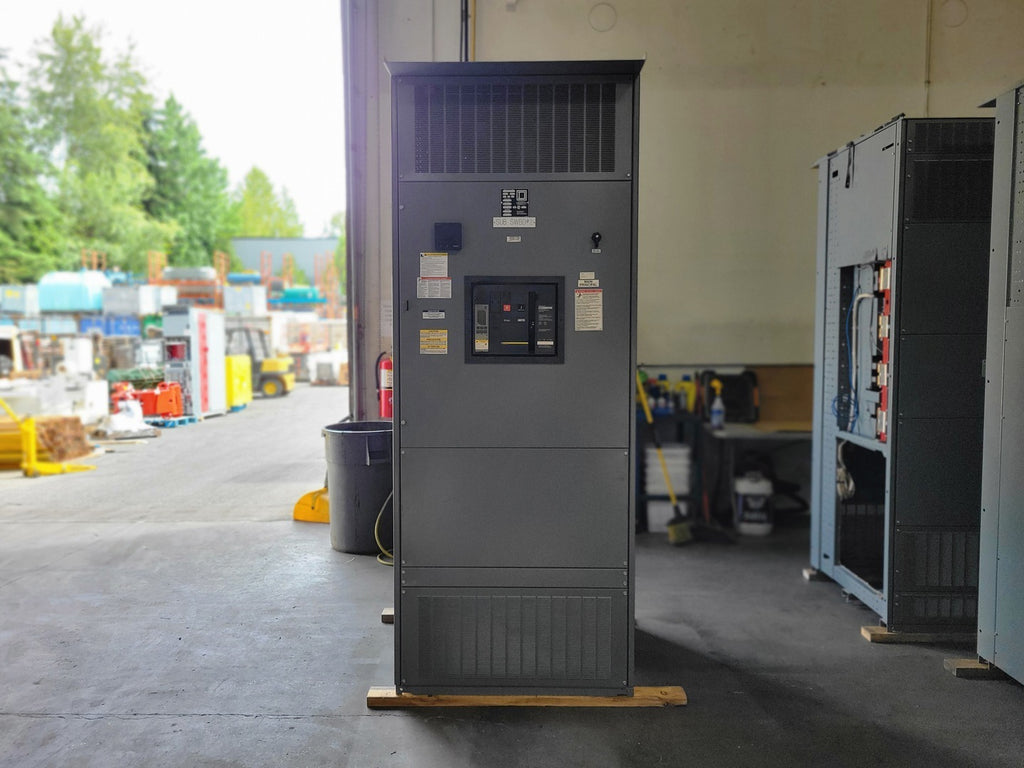 SQUARE D 3000 Amp, 480 Volt Switchgear Unit QED w/ Circuit Breaker NW30H
