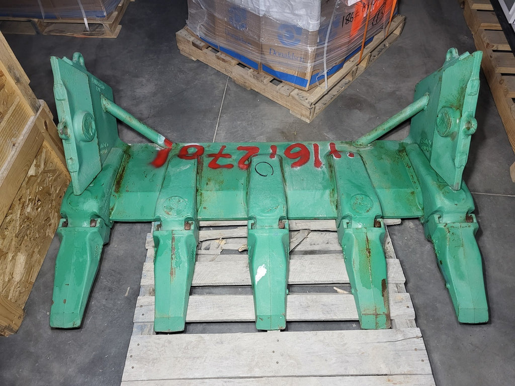 ESCO Super V Bucket, Shroud and Teeth Assembly L5570SV59SDX