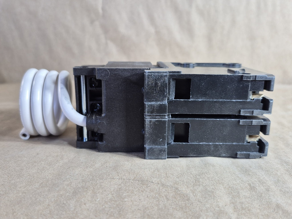 SIEMENS 15 Amp 2 Pole Ground Fault Circuit Interrupter QF215H, 120/240 Volts