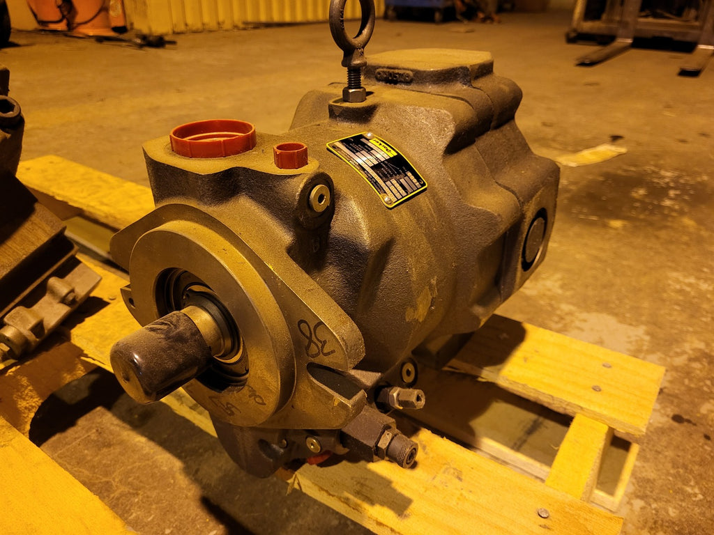 PARKER 100cc/rev Hydraulic Piston Pump Motor PAVC100R4A22