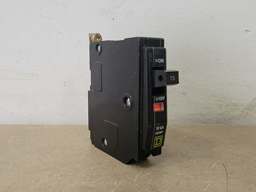 SQUARE D 15 Amp, 1 Pole, 120/240 Volts Circuit Breaker QO115