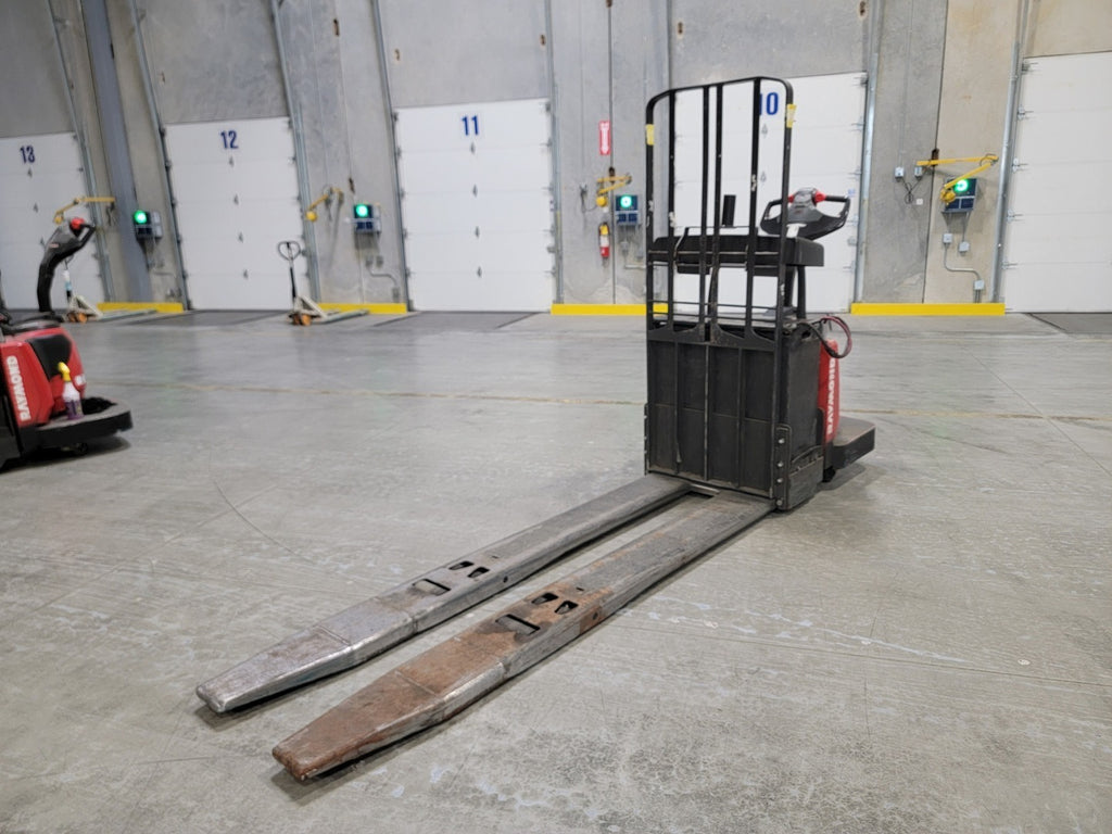 RAYMOND 8000 lbs Electric Pallet Jack Walkie Rider Forklift 8410 