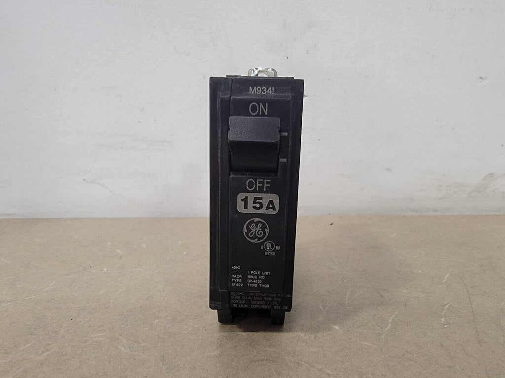 GE 15 Amp, 1 Pole, 120/240 volt Circuit Breaker THQB1115