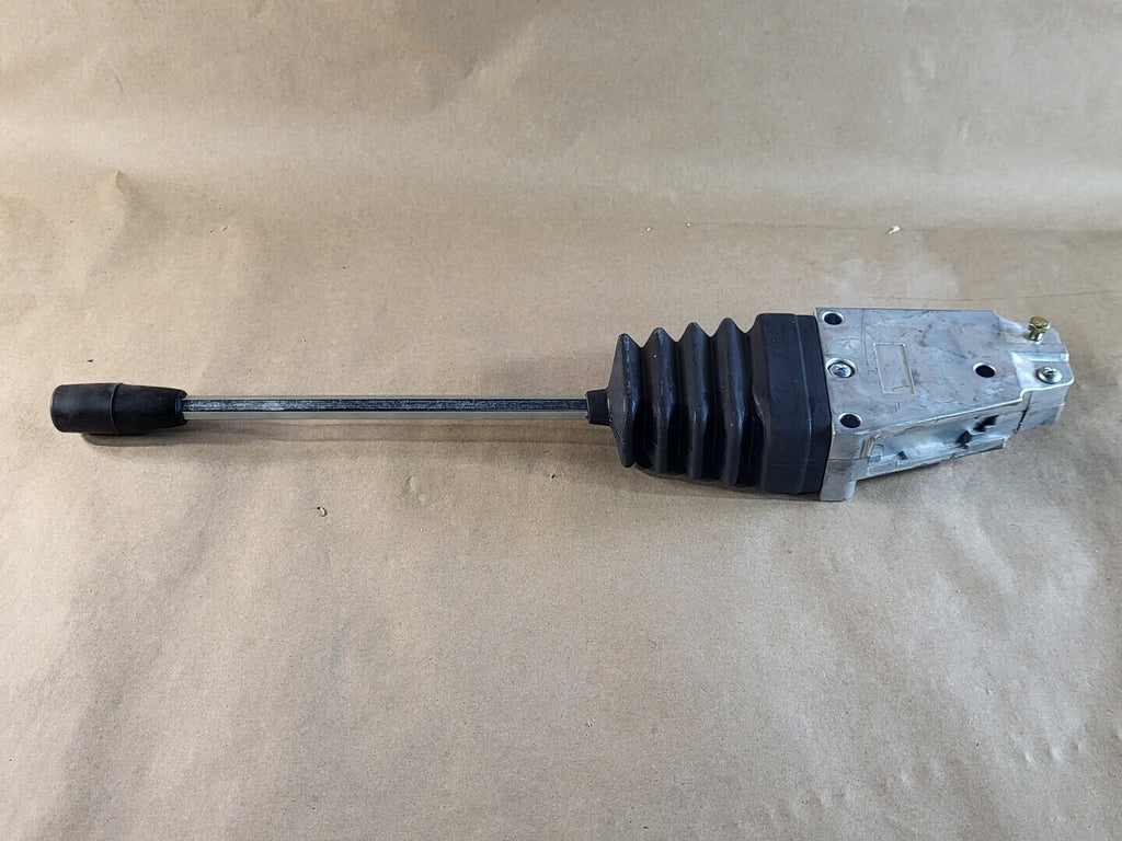 KOMATSU Valve Lever PB6893