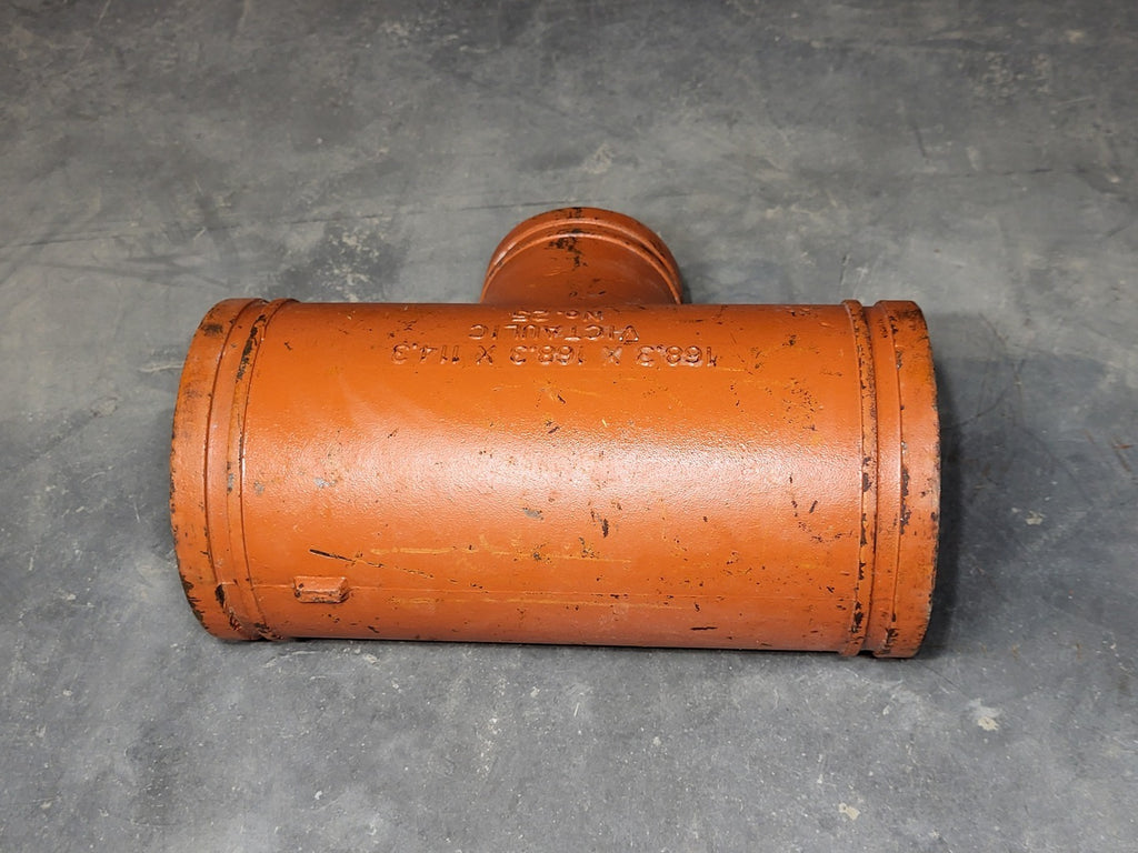 VICTAULIC Reducing Tee 6"x6x4", No. 25