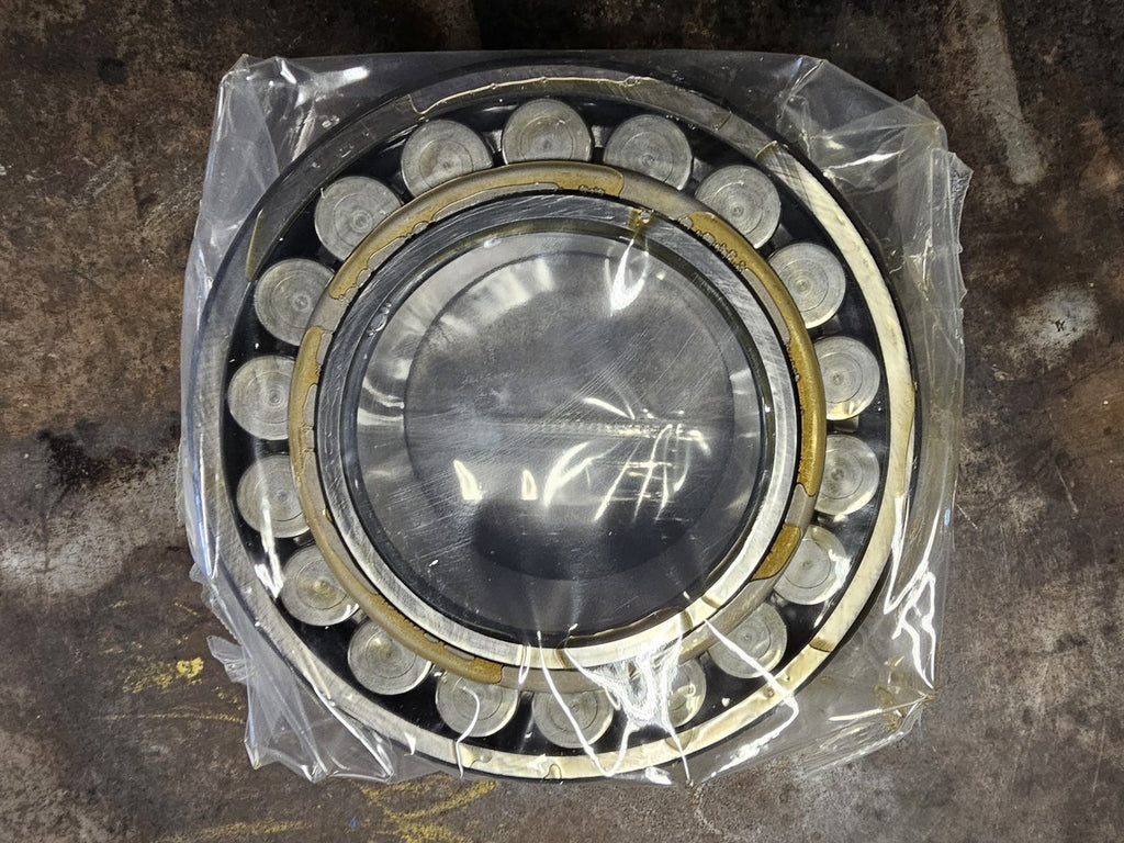 SKF Spherical Roller Bearing 110mm ID x 200mm OD x 53mm W, 22222 E